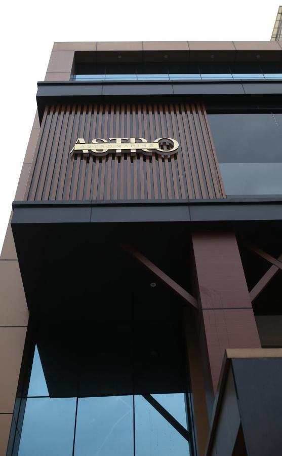 Hotel Astro Marine Hospitality Pvt Ltd Kochi Exterior foto